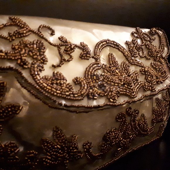 Rare Vintage 1940's Handmade Clear Clutch - Picture 8 of 16